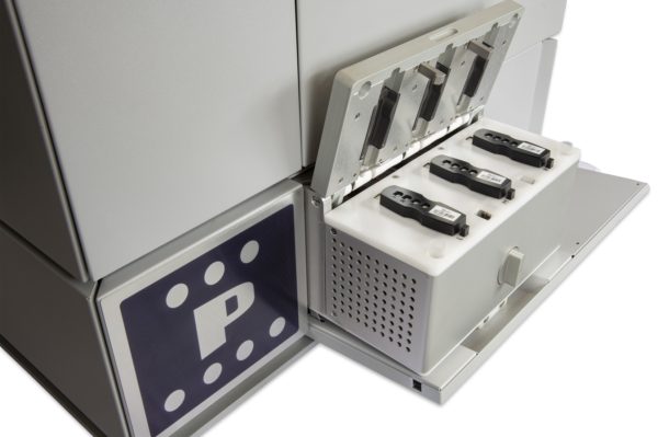 Pamgene PamStation scientific instrument
